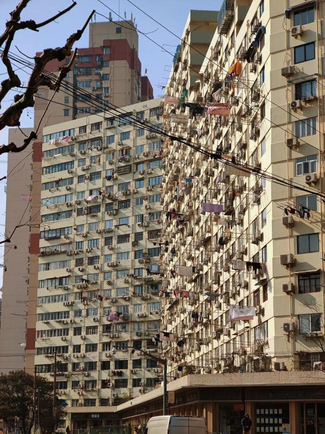 故事系列 上海“龙门架”凯发一触即发新闻摄影报道(图6)