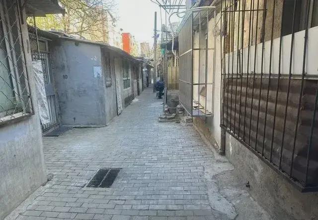 乱建居民想提升小区环境的愿望实现了凯发赛事合作拆除700平方米私搭(图8)
