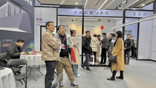 乌镇建博会“极光”系列惊艳全场隐藏式晾衣架行业开创者格峰亮相(图6)